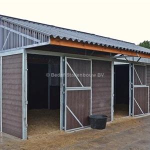 Outdoor stables